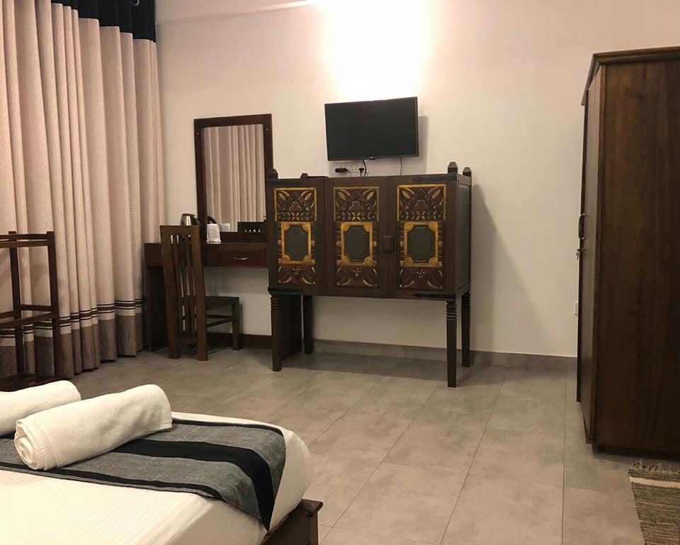 Red Chillies Tourist Inn Kandy Dış mekan fotoğraf